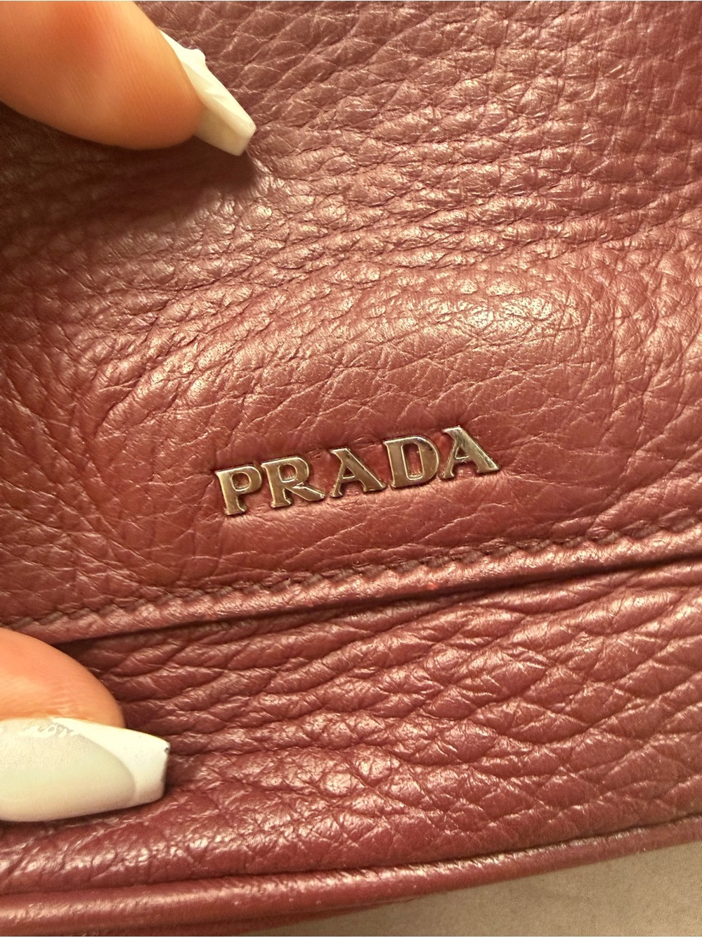Prada Burgundy Leather Women's Bag - Picture 5 of 9